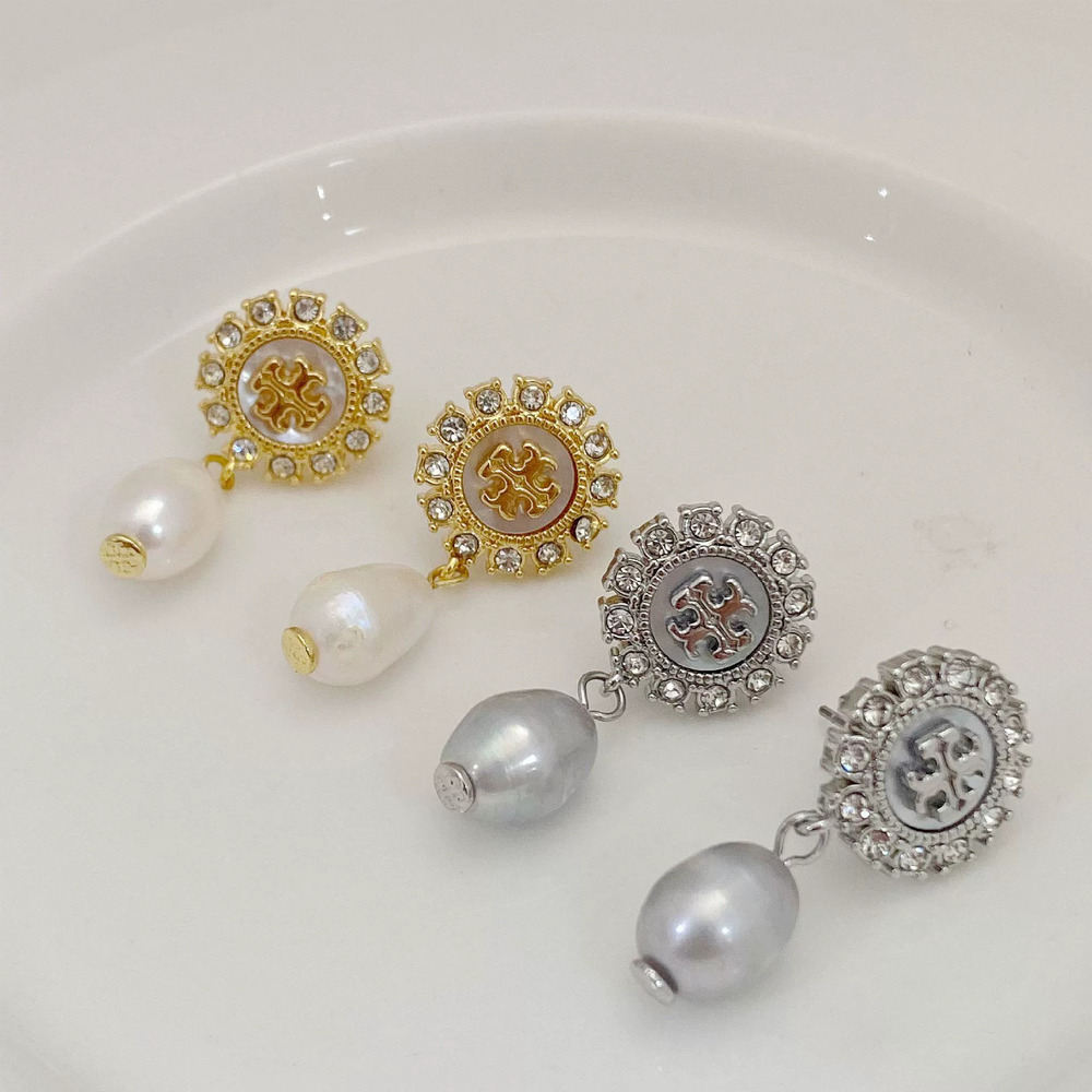 Tory Burch Natural Freshwater Pearl Stud Earrings 925 Silver Micro Inlay